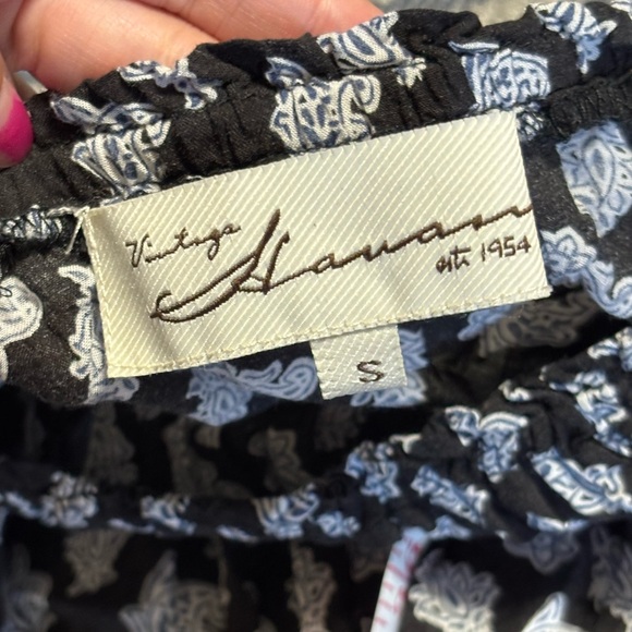 Beautiful Blue and White Flowy Long Sleeve Blouse - Picture 12 of 13